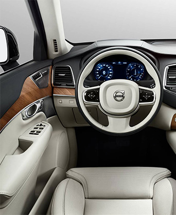 Интерьер Volvo XC90