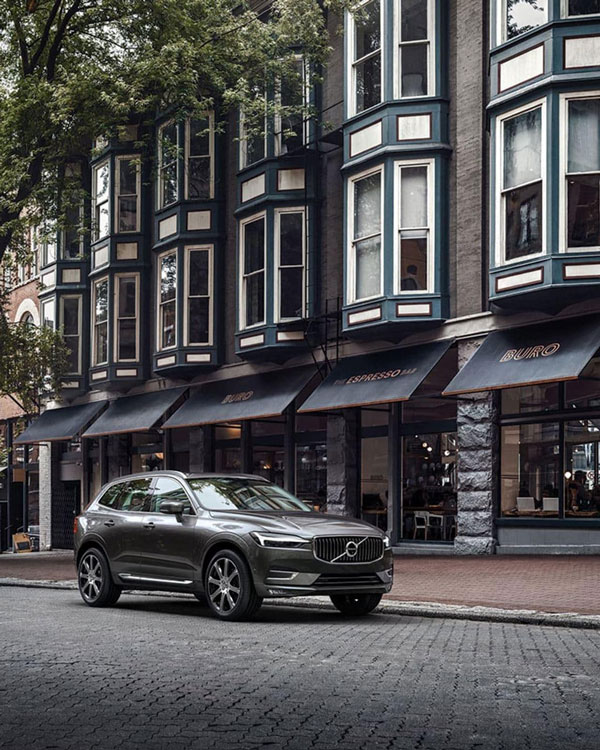 Volvo XC60 - Автомобиль года