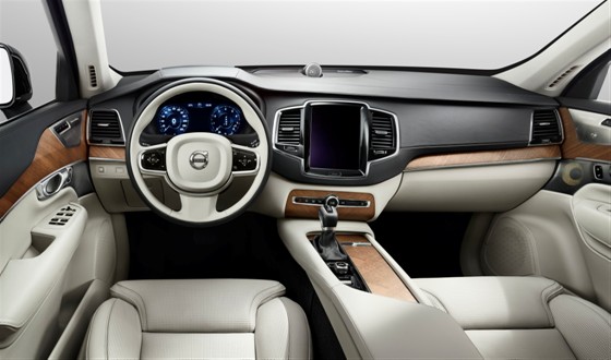 Абсолютно новый Volvo XC90 предлагает многофункциональный фильтр, повышающий качество воздуха в салоне