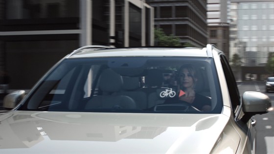 Volvo Cars и POC продемонстрируют концепцию передового велосипедного шлема