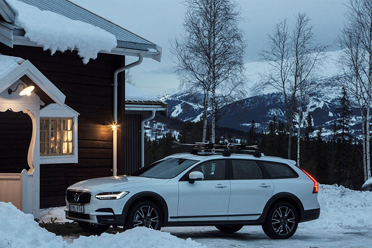 Volvo V90 Cross Country by the Get Away Lodge