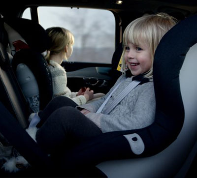 Volvo представляет три новых детских сиденья