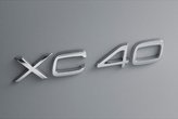 С новым компактным городским кроссовером Volvo XC40 повседневные маршруты станут более спокойными и безопасными