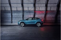 Volvo Cars представляет новый полностью электрический Volvo C40 Recharge